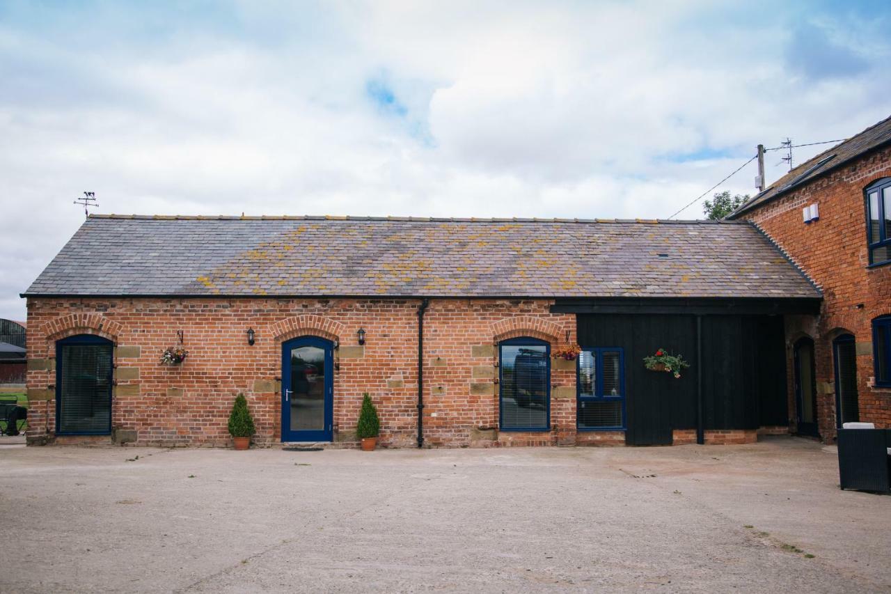 Fieldsview Wrexham Exterior photo