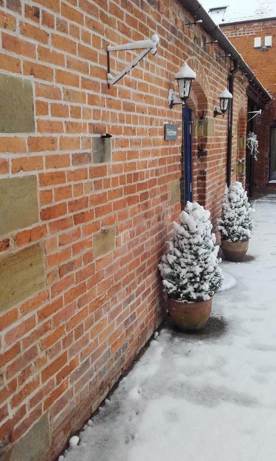 Fieldsview Wrexham Exterior photo